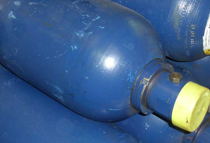 Commande d'accumulateur sur Mywindparts fournisseur de pièces détachées d'éolienne, composants hydrauliques